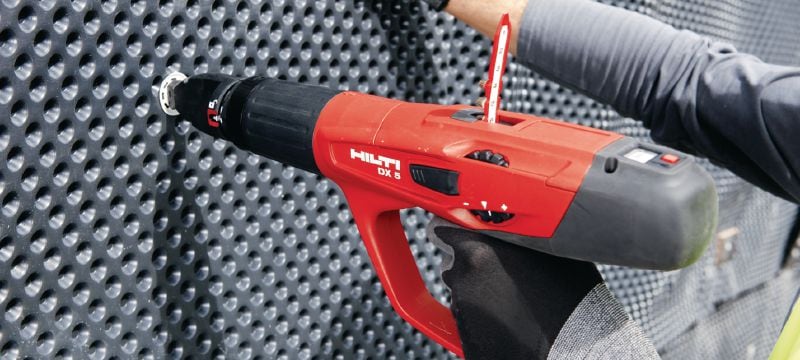 X-U P8 steel/masonry nails High-performance single nail for fastening to concrete and steel using powder-actuated tools Applications 1