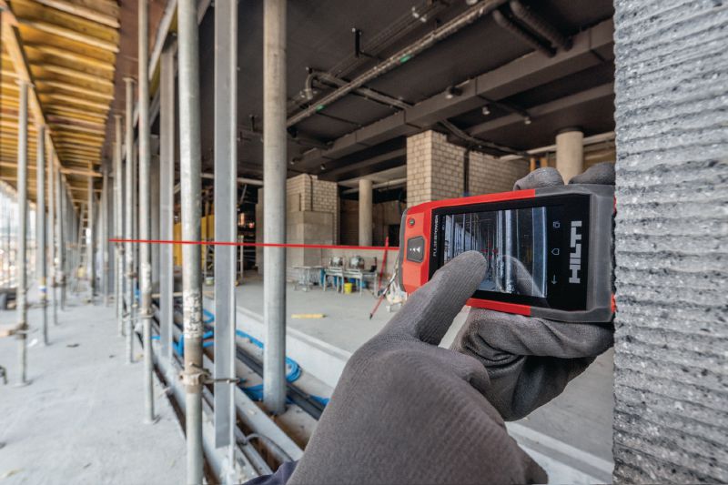 PD-C Laser meter Ultimate laser meter with built-in camera for documenting measurements up to 200 m Applications 1